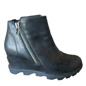 Sorel Women Joan Of Arctic Wedge II Size 7.5 Zip Black Leather Boots Bootie